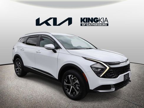 Used 2023 Kia Sportage EX AWD/4WD image 1