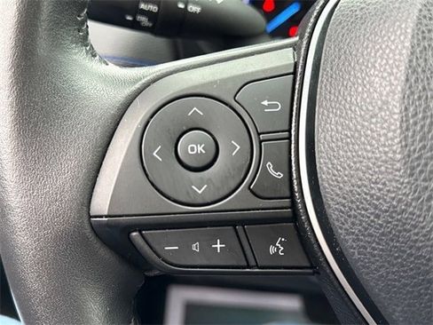 Used 2020 Toyota RAV4 XSE image 18