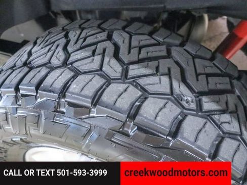 Used 2024 Chevrolet Silverado 2500 LTZ w/ LTZ Convenience Package image 39