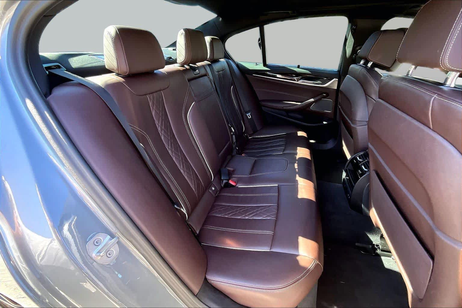 Used 2023 BMW 530e xDrive w/ Executive Package AWD/4WD image 20