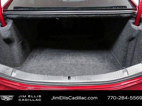 Used 2017 Cadillac XTS Luxury image 27