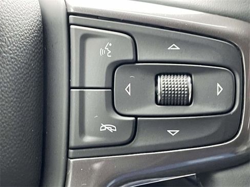 Used 2023 Chevrolet Silverado 1500 ZR2 w/ Technology Package image 19