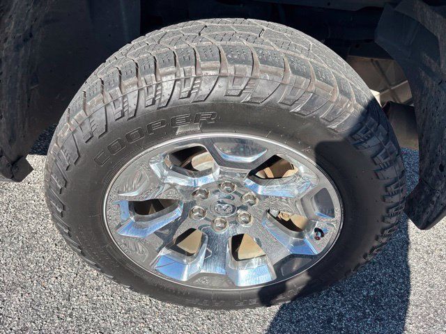 Used 2022 RAM 1500 Big Horn AWD/4WD image 5
