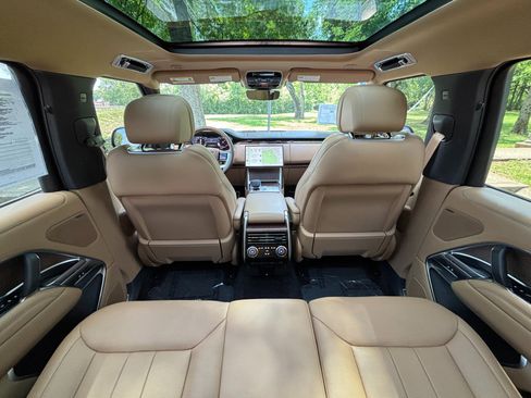Used 2024 Land Rover Range Rover SE AWD/4WD image 49