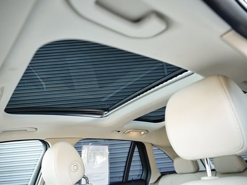 Used 2022 Mercedes-Benz GLC 300 4MATIC image 20