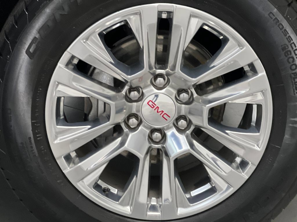 Used 2025 GMC Yukon XL Denali RWD image 76