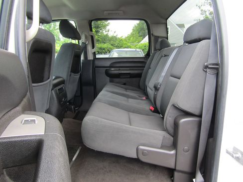 Used 2008 Chevrolet Silverado 2500 LT w/ 2LT Convenience Package RWD image 20