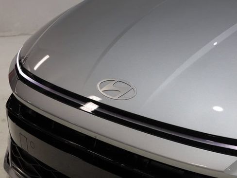 Certified 2024 Hyundai Sonata SEL w/ Convenience Package FWD image 10