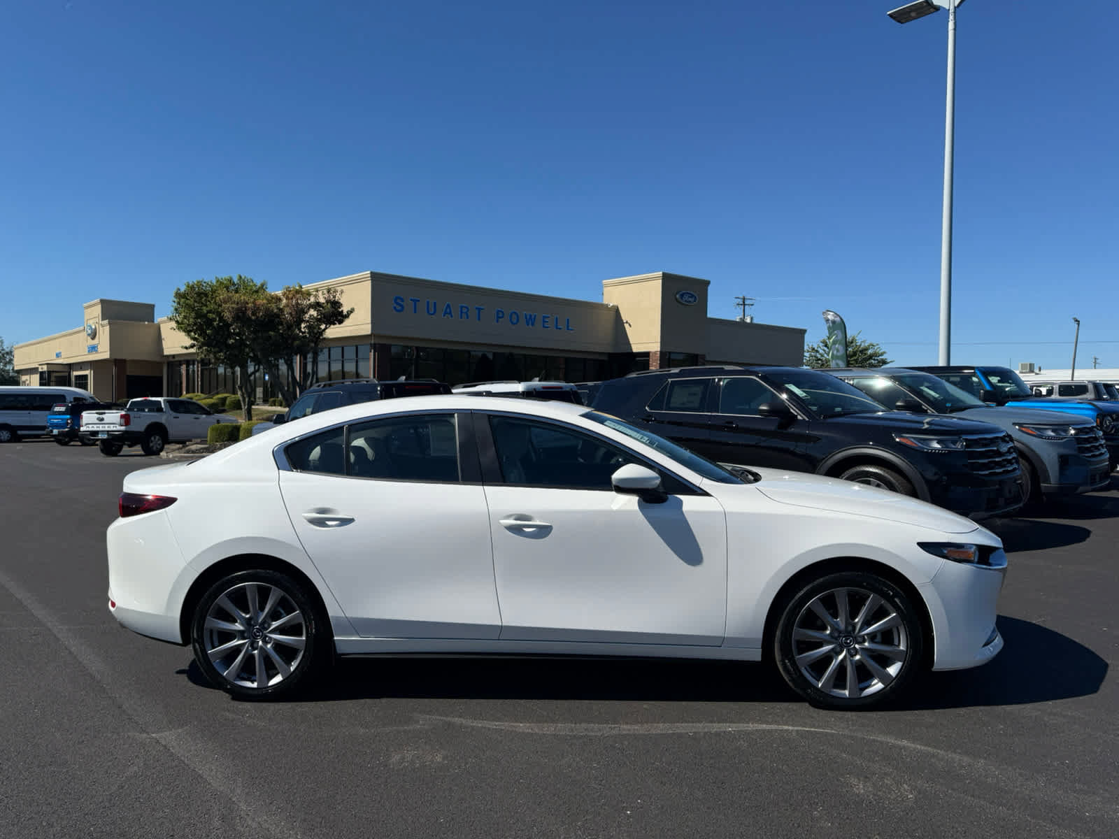 New 2026 MAZDA MAZDA3 2.5 S Sedan w/ Preferred Pkg FWD image 19