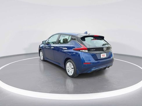 Used 2022 Nissan Leaf S FWD image 6