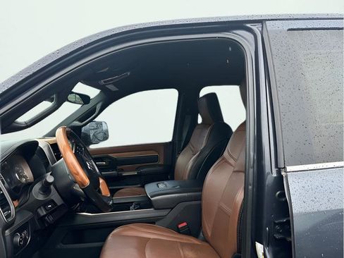 Used 2019 RAM 3500 Limited AWD/4WD image 37