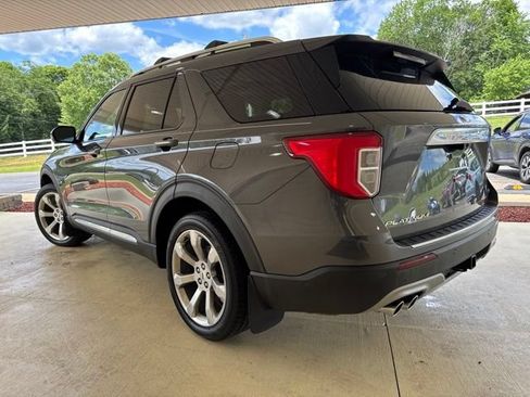 Used 2020 Ford Explorer Platinum w/ Premium Technology Package AWD/4WD image 9