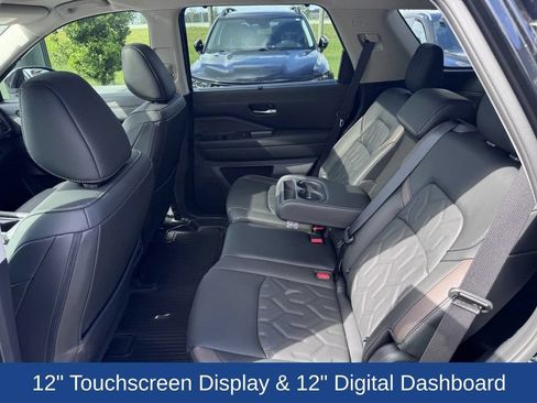 Used 2026 Nissan Pathfinder Platinum w/ Cargo Package FWD image 13
