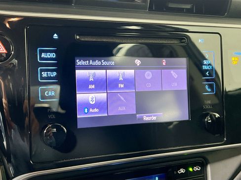 Used 2019 Toyota Corolla SE image 27