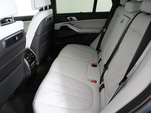 New 2026 BMW X5 xDrive40i image 21