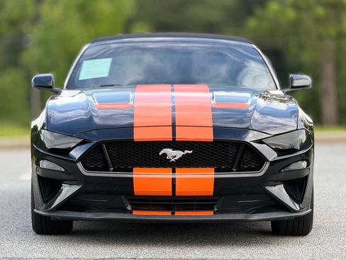 Used 2020 Ford Mustang Premium RWD image 3