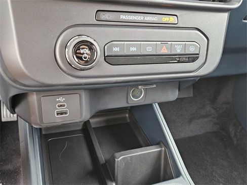 New 2026 Ford Maverick XL image 22