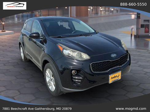 Used 2017 Kia Sportage LX image 1