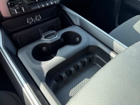 New 2026 RAM 2500 Big Horn AWD/4WD image 20