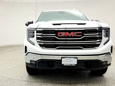 Used 2024 GMC Sierra 1500 SLT AWD/4WD image 2