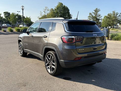 Used 2020 Jeep Compass Limited AWD/4WD image 16