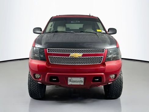 Used 2013 Chevrolet Tahoe LTZ RWD image 2