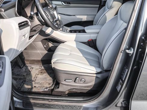 Certified 2023 Hyundai Palisade SEL image 18