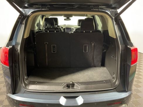 Used 2019 GMC Acadia Denali image 14