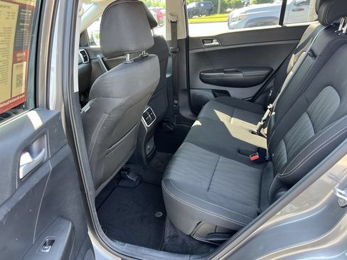 Used 2017 Kia Sportage LX FWD image 32