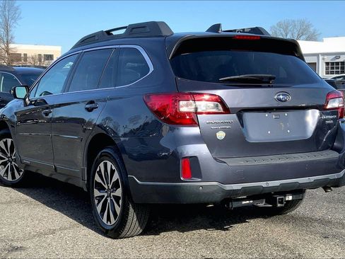 Used 2017 Subaru Outback 3.6R Limited image 11