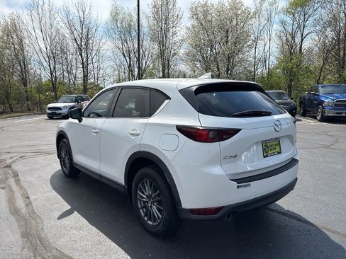 Used 2019 MAZDA CX-5 Sport image 5
