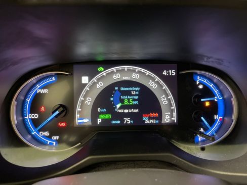 Certified 2024 Toyota RAV4 LE AWD/4WD image 18