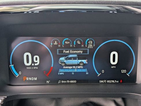 Used 2021 Ford F150 Lariat w/ Trailer Tow Package image 26