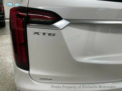 Used 2024 Cadillac XT6 Premium Luxury w/ Platinum Package image 9