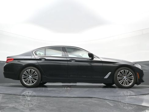 Used 2019 BMW 530i RWD image 28