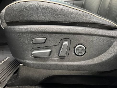Used 2024 Hyundai Palisade Limited AWD/4WD image 13
