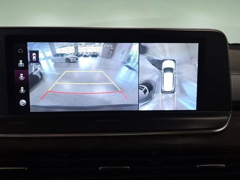 Used 2022 Kia Telluride SX w/ SX Prestige Package image 19