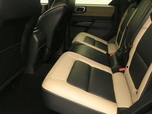 Certified 2024 Ford Bronco Wildtrak AWD/4WD image 10