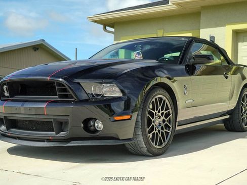 Used 2014 Ford Mustang Shelby GT500 w/ Equipment Group 821A RWD image 14