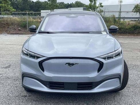 New 2025 Ford Mustang Mach-E Premium image 23