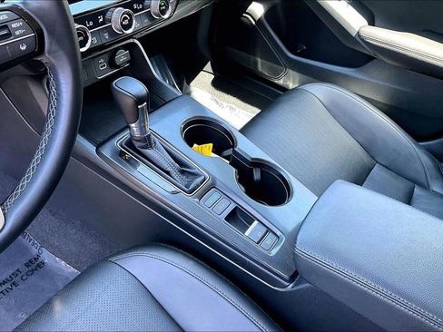 Used 2024 Honda Civic EX-L image 10