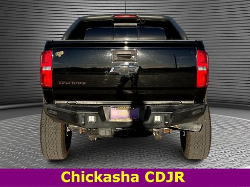 Used 2018 Chevrolet Colorado ZR2 w/ ZR2 Midnight Special Edition image 5
