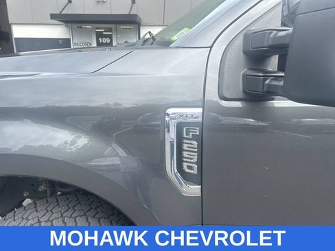 Used 2019 Ford F250 XLT w/ XLT Value Package AWD/4WD image 31