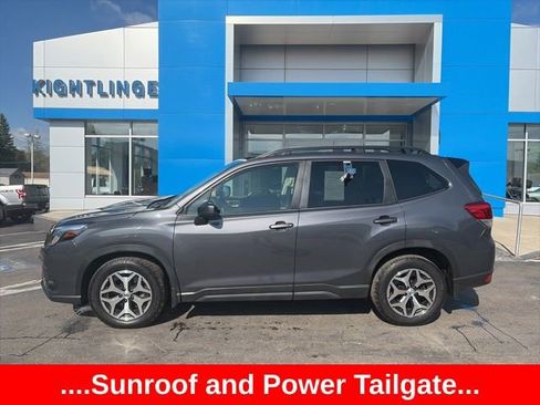 Used 2024 Subaru Forester Premium AWD/4WD image 5