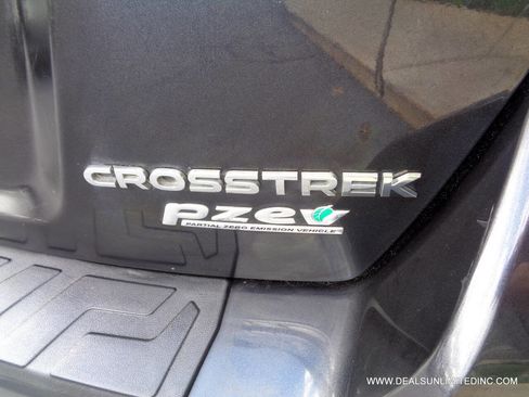 Used 2016 Subaru Crosstrek 2.0i Premium image 5