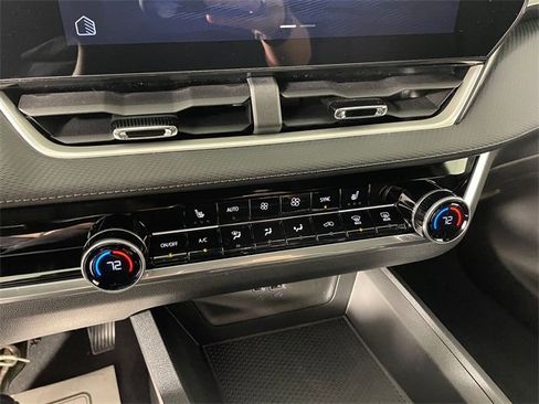 New 2026 Chevrolet Equinox LT w/ Convenience Package II image 6