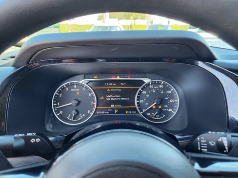 Used 2022 Nissan Pathfinder S AWD/4WD image 23
