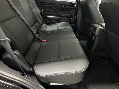 Used 2025 Toyota 4Runner TRD Off-Road Premium image 53