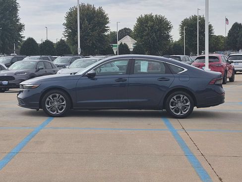 Used 2024 Honda Accord EX image 9