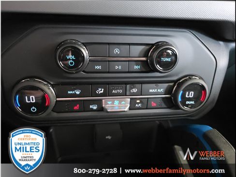 Used 2024 Ford Bronco Black Diamond AWD/4WD image 25